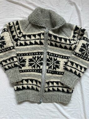 Cowichan Chunky Nordic Zip-Up Cardigan Sweater - Gray, Cream & Black